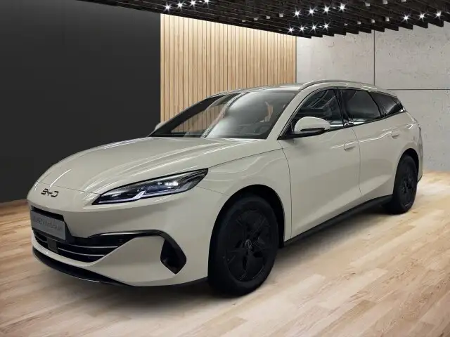 BYD Seal 6 Touring Boost Totwinkel/CarPlay/ Navi/LED/Tempomat/L-R Sensor/Digitales Radio (DAB+)