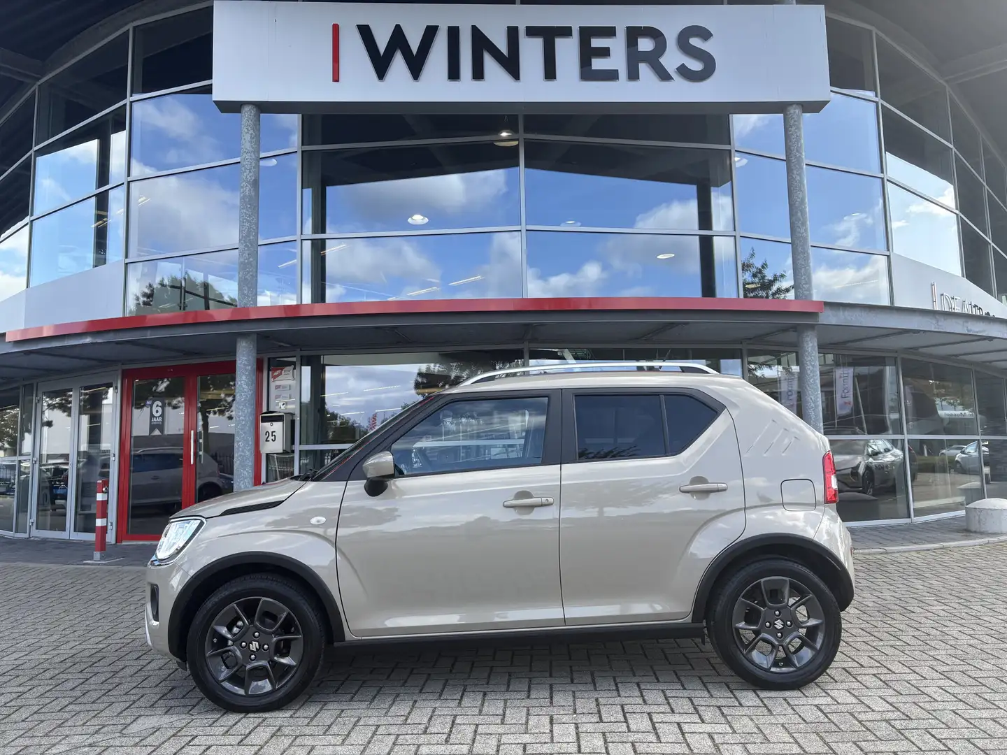 Suzuki Ignis 1.2 Smart Hybrid Select | Navigatie | Stoelverwarm Brun - 2