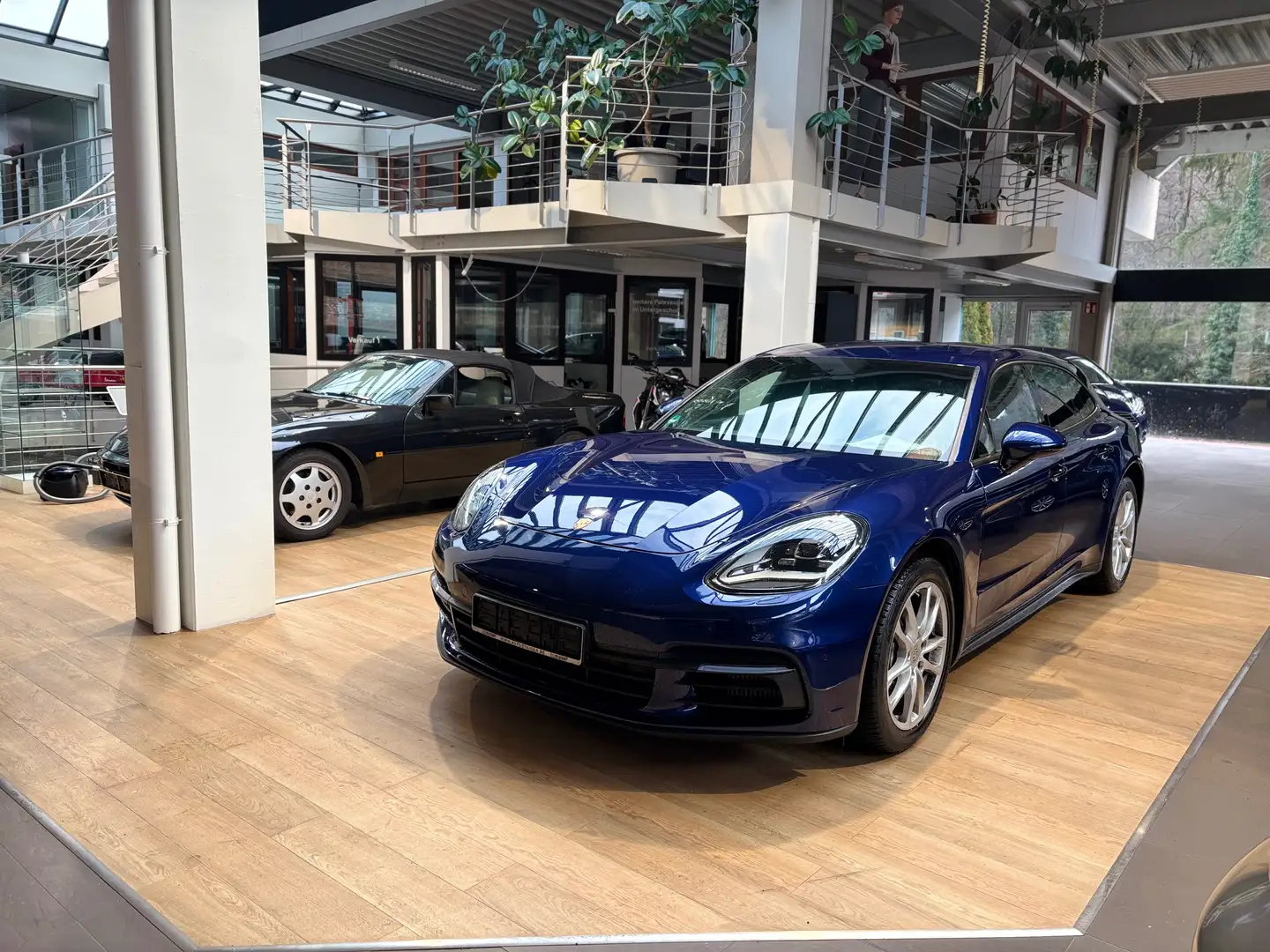 Porsche Panamera 4 E-Hybrid super Zustand!! Blau - 1