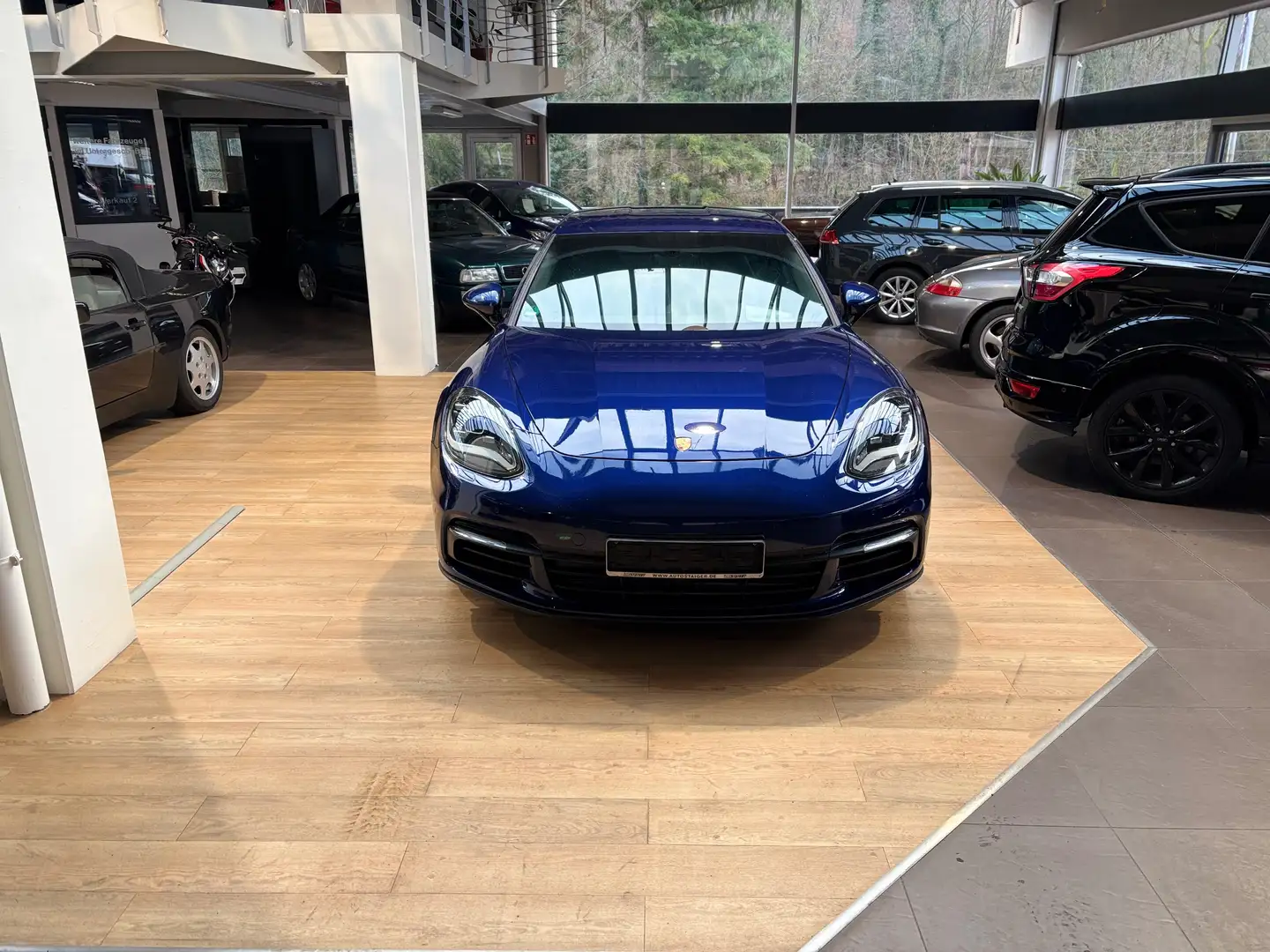 Porsche Panamera 4 E-Hybrid super Zustand!! Blau - 2