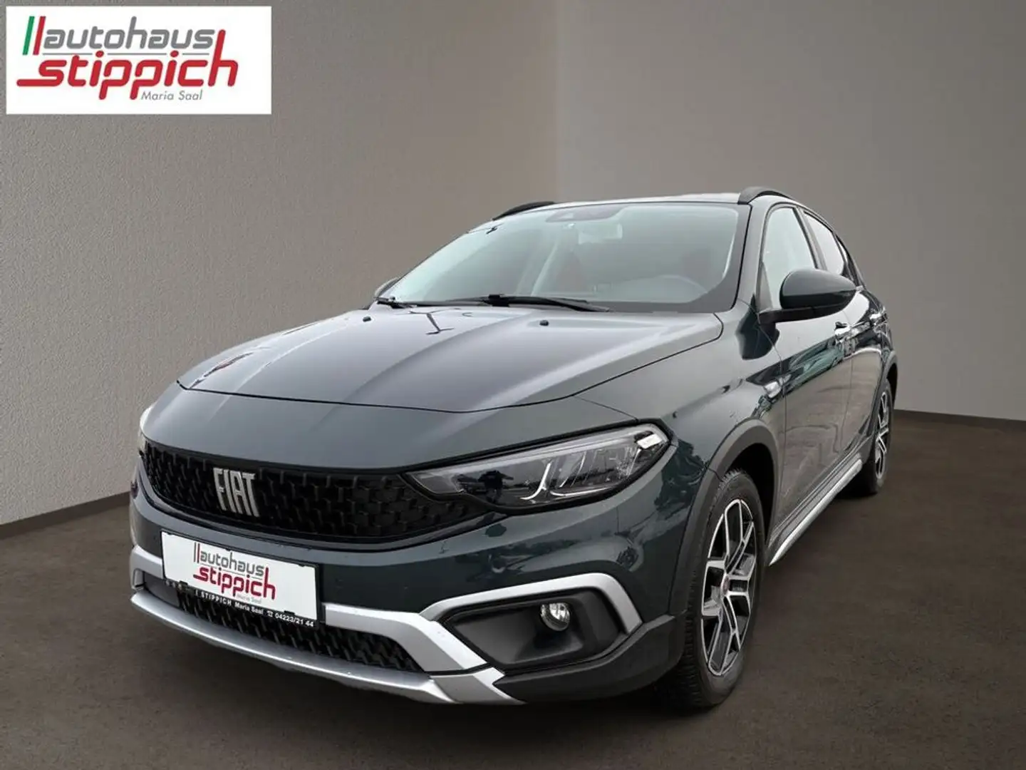 Fiat Tipo Cross HB Hybrid 130 eDCT7 Grün - 1