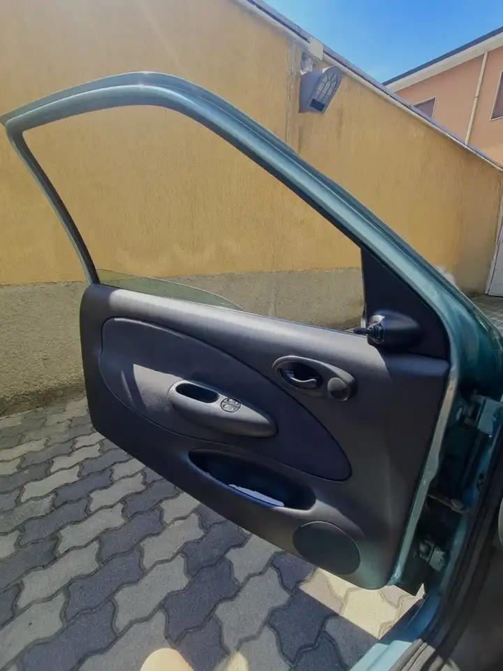 Ford Fiesta 3p 1.2 Ghia c/abs,AC, foto 4
