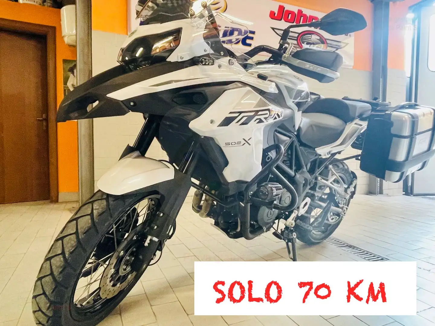 Benelli TRK 502 X KM ZERO Bianco - 1