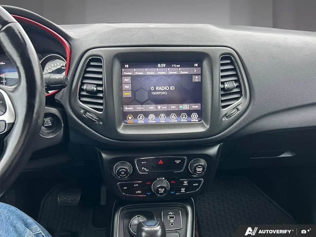 Jeep Compass снимка Jeep Compass
