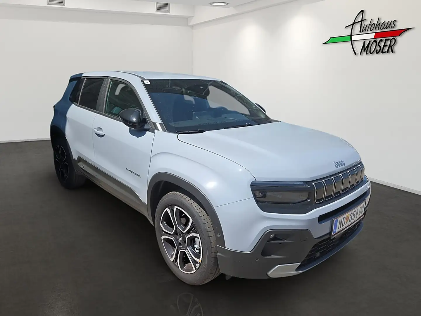 Jeep Avenger 1.2 GSE T3 Summit - MESSEPREIS Grau - 1