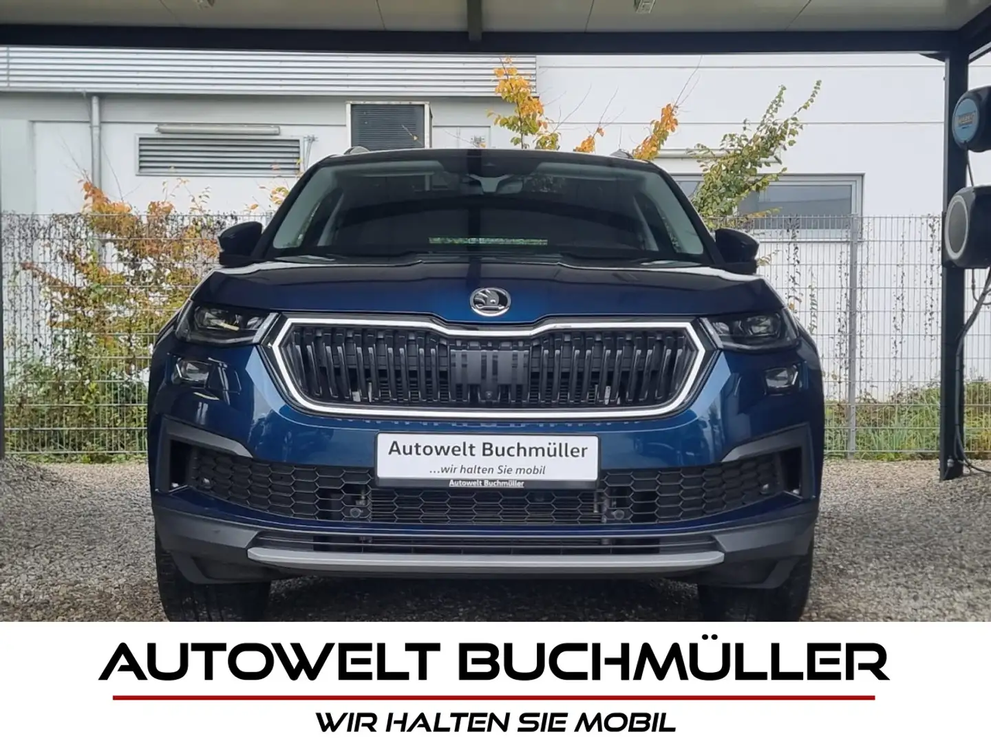 Skoda Kodiaq 2.0 TDI DSG 4x4,PANO,LED,AHK,STANDH,360C Klima Blau - 1