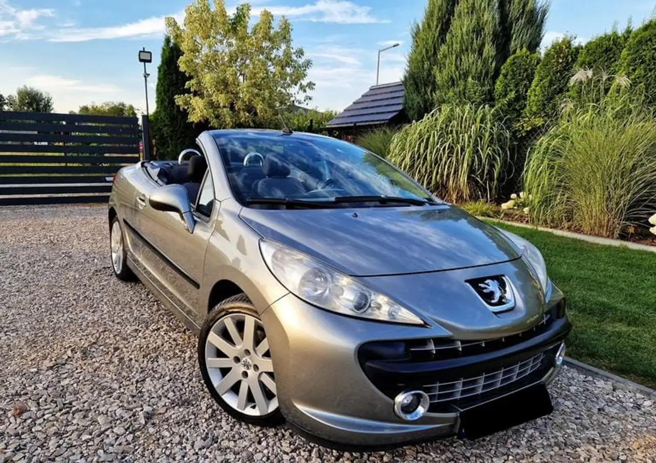 Peugeot 207 CC 1.6 HDi 16v FAPSport Pack