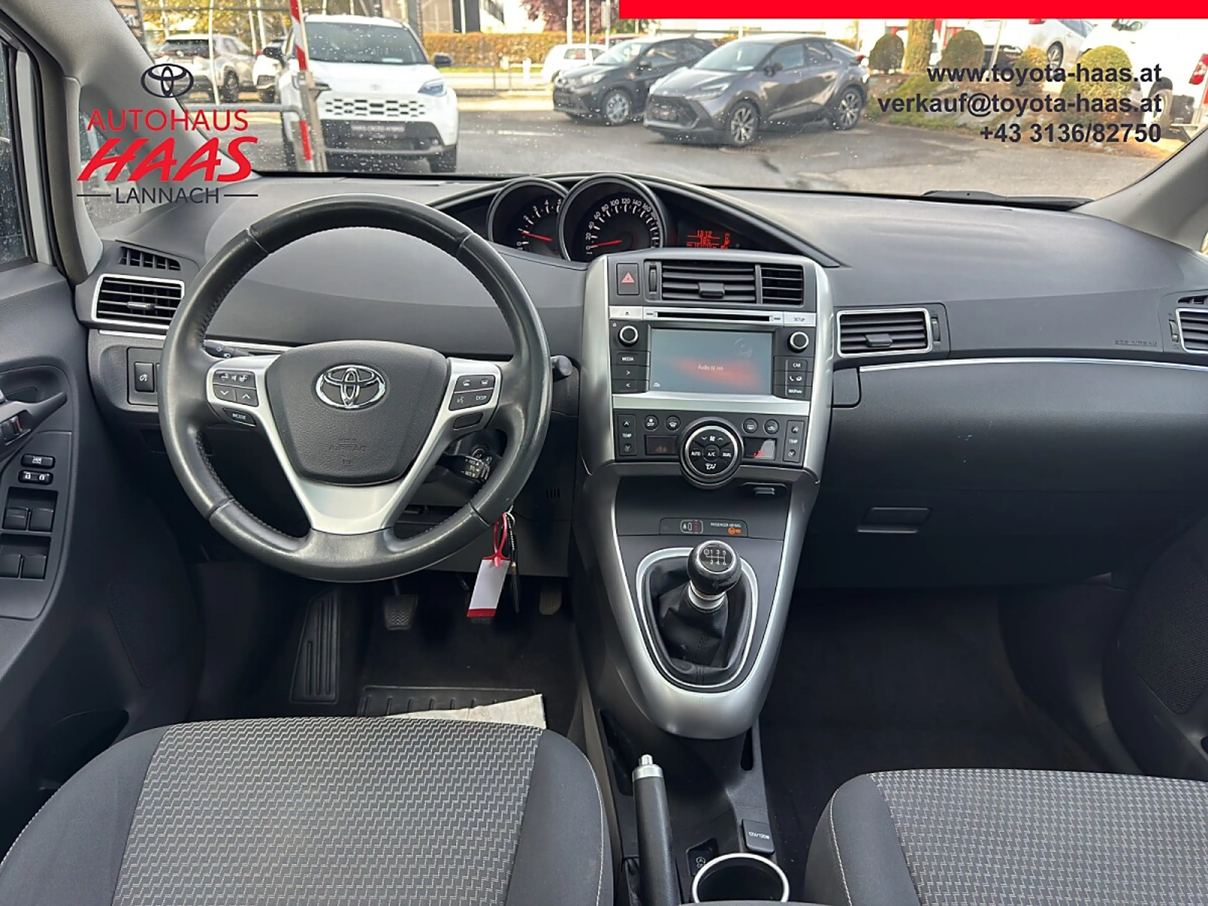 Toyota Verso 1,6 D-4D Active — photo 12