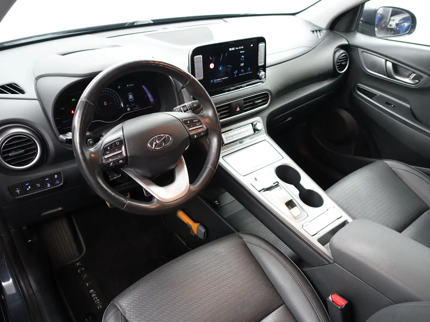 Hyundai KONA EV Premium+ 64 kWh- 2000 Subsidie, Stuur/Stoelverw Grey - 2