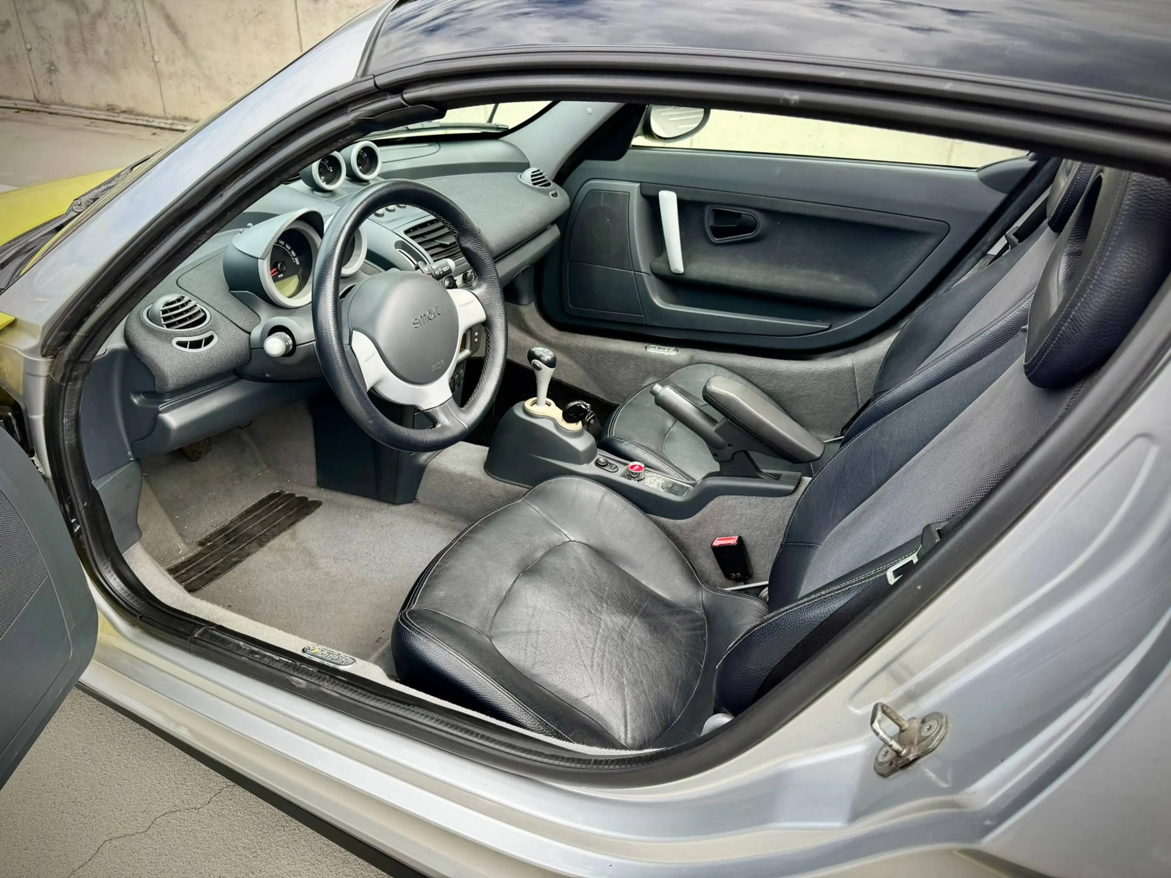 smart roadster Roadster 0.7 Turbo Softouch — photo 8