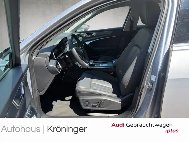 Audi A6 Avant view 7