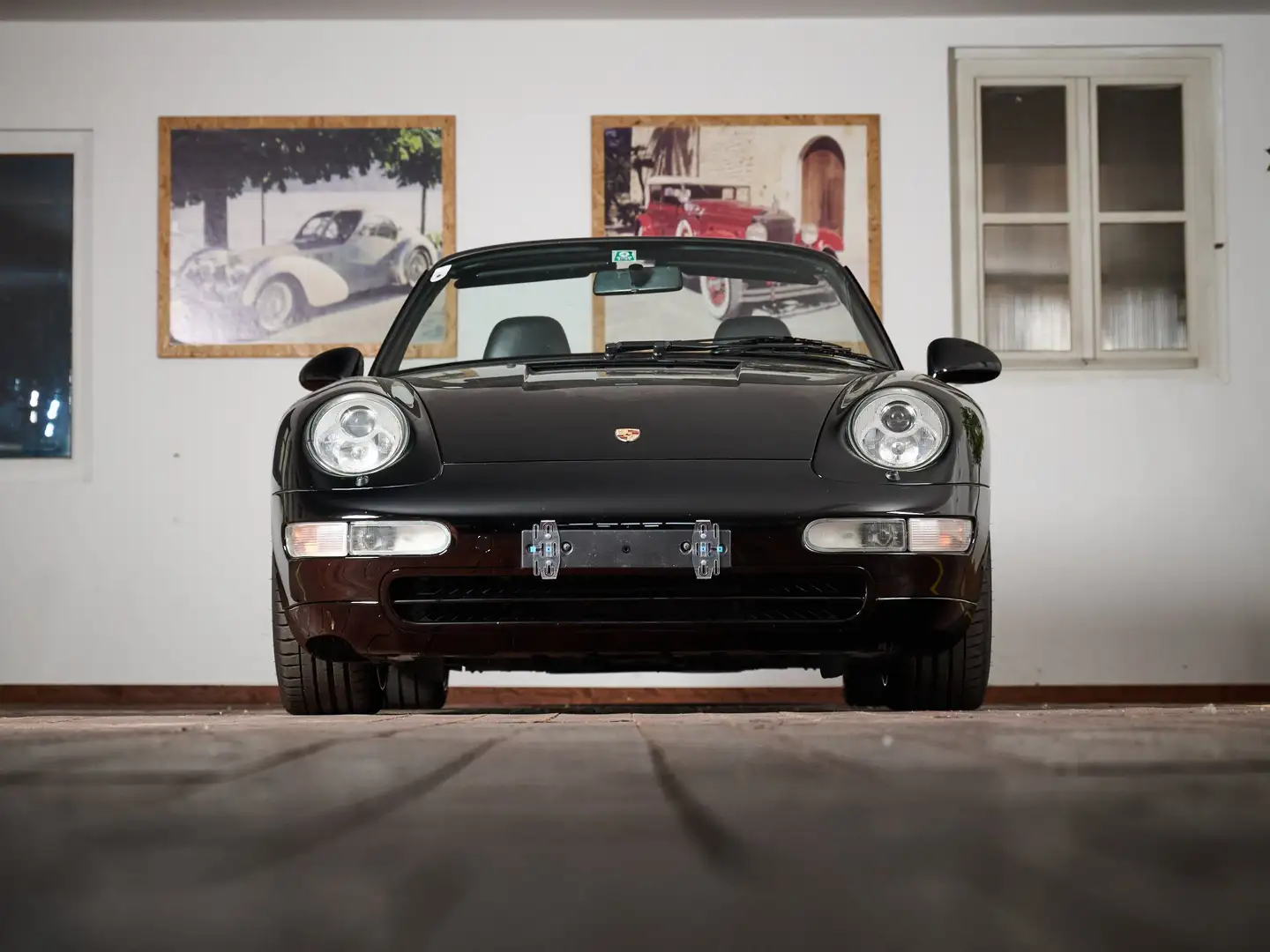 Porsche 911 Carrera 4 Cabriolet Schwarz - 1