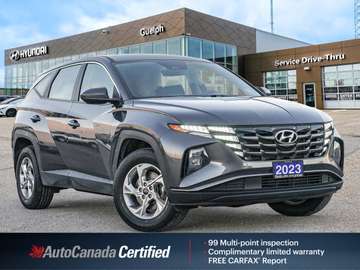 Essential AWD | One Owner! | Lane Keeping | CarPla