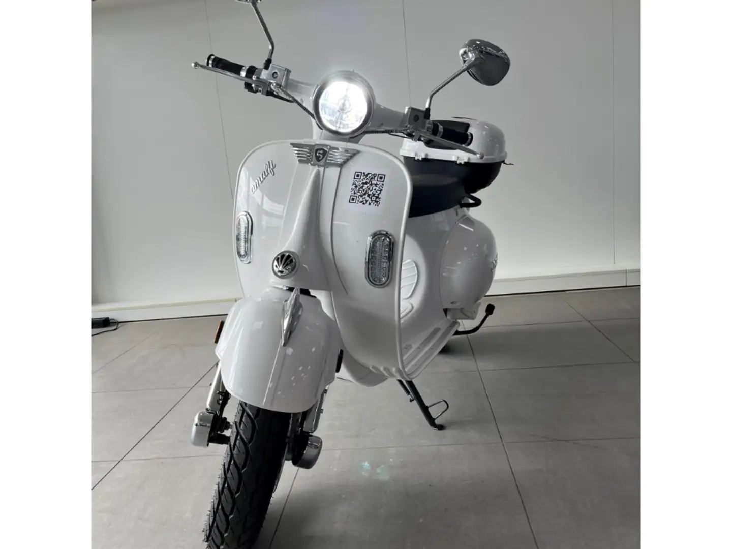 Dreems Amalfi ELEKTRO 45 KM/H FRÜHLINGSANGEBOT+TOP-CASE Wit - 1