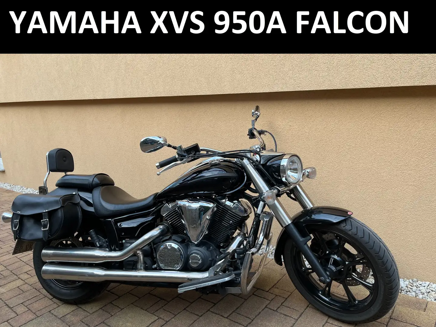 Yamaha XVS 950 Midnight Star mit Falcon Auspuff und EXTRAS Schwarz - 1