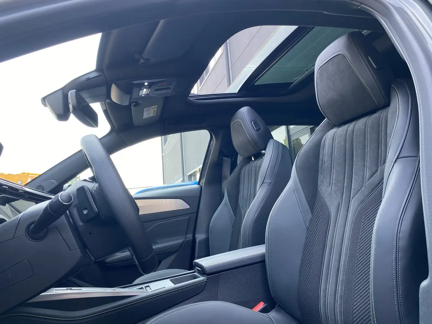 Peugeot 408 PureTech 130 S&S EAT8 GT Gris - 1