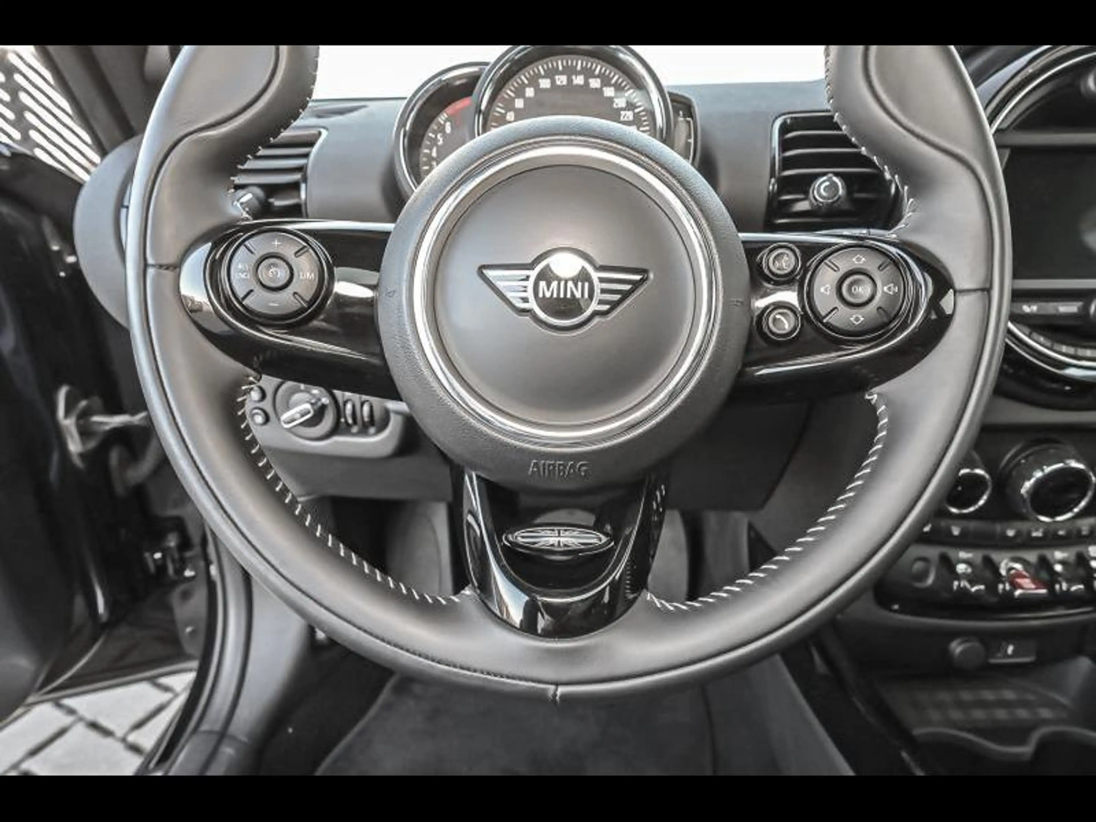 MINI Cooper Clubman Cooper Clubman — photo 9