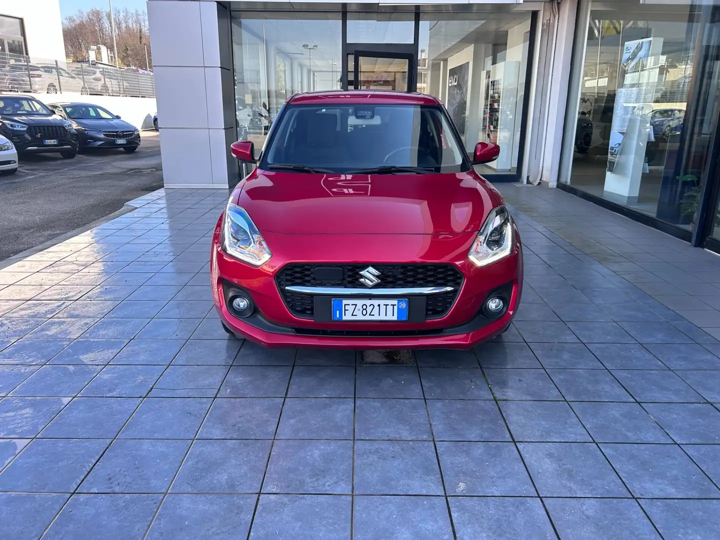 Suzuki Swift 1.2 Hybrid Top Rosso - 2