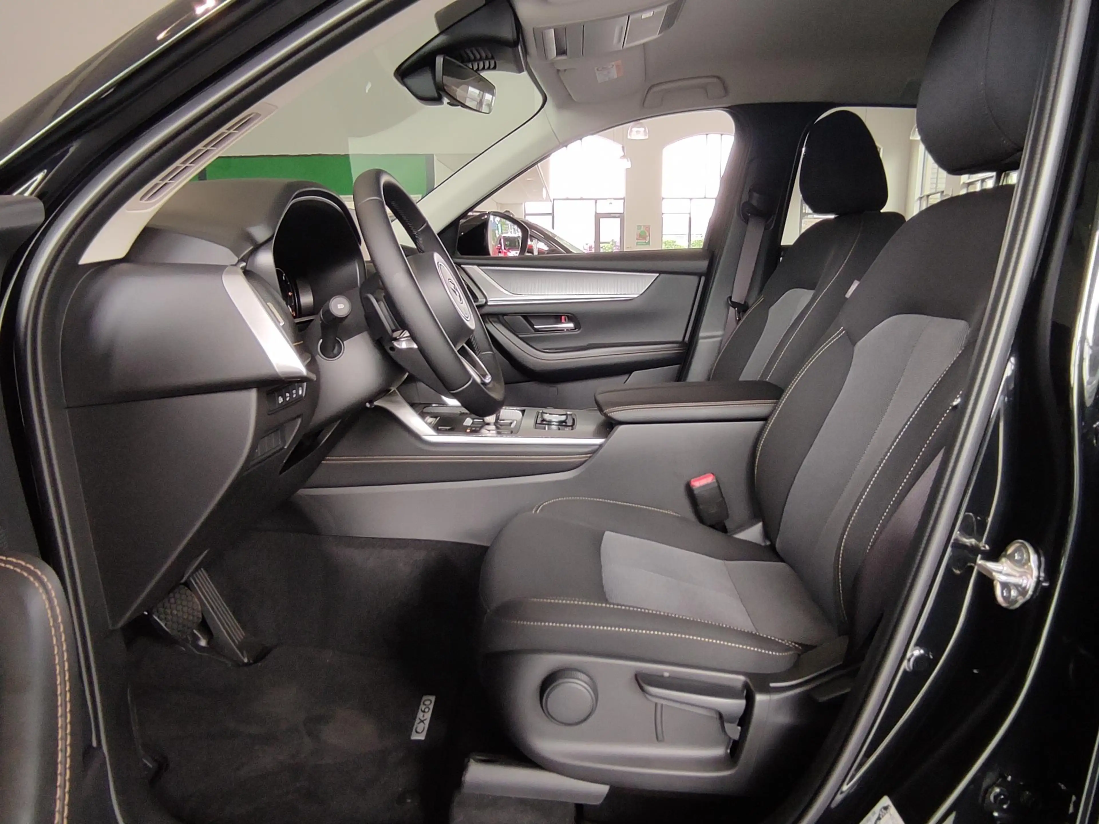 Mazda CX-60 2.5 e-SkyActiv PHEV Exclusive-line Bns Edition van — photo 15