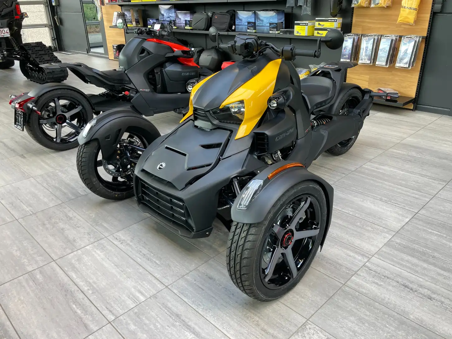Can-Am Ryker 900 Sport // SUPERSTOCKPROMO + 3 J GARANTIE! Zwart - 1