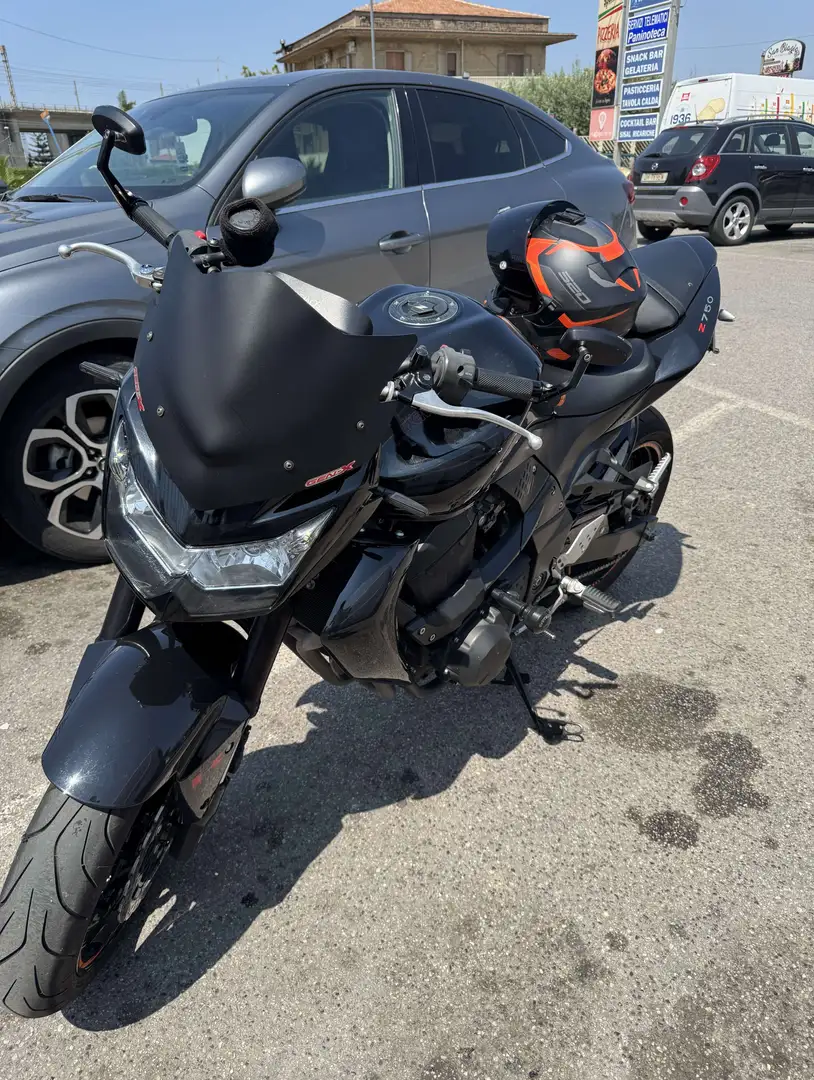 Kawasaki Z 750 kawasaki heavy industries LTD ZR750L - 1