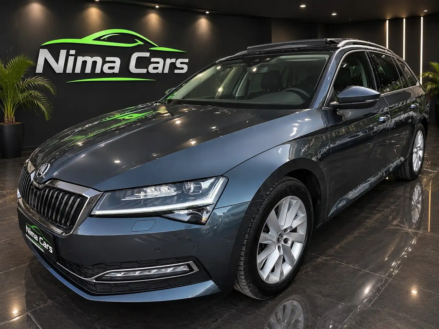 Skoda Superb Style Grau - 1