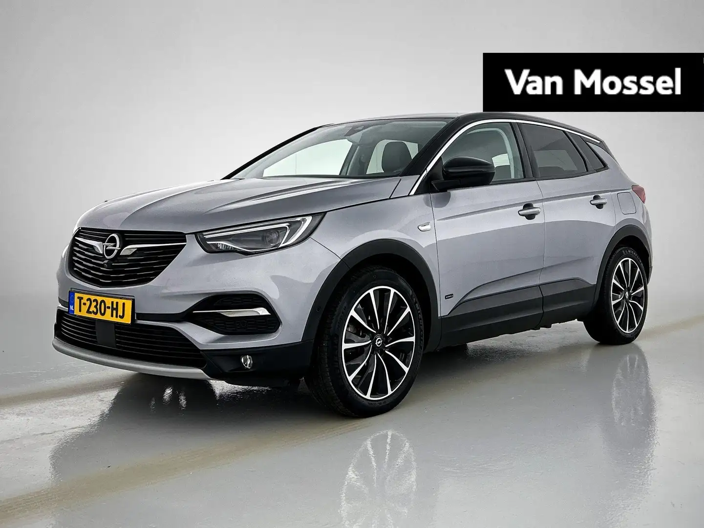 Opel Grandland X 1.6 Turbo Hybrid4 Ultimate Gris - 1