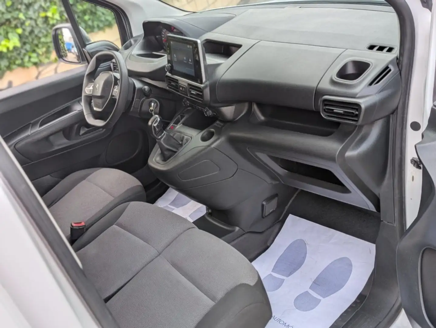 Peugeot Partner 1.5BlueHDI Premium Standard 1000kg 100 Blanco - 1