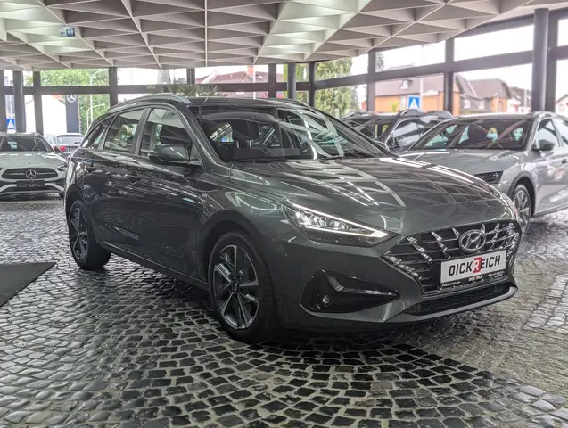 Hyundai i30 1.0 Aut. Mild Hybrid LED KAM SHZ APP LHZ NAV