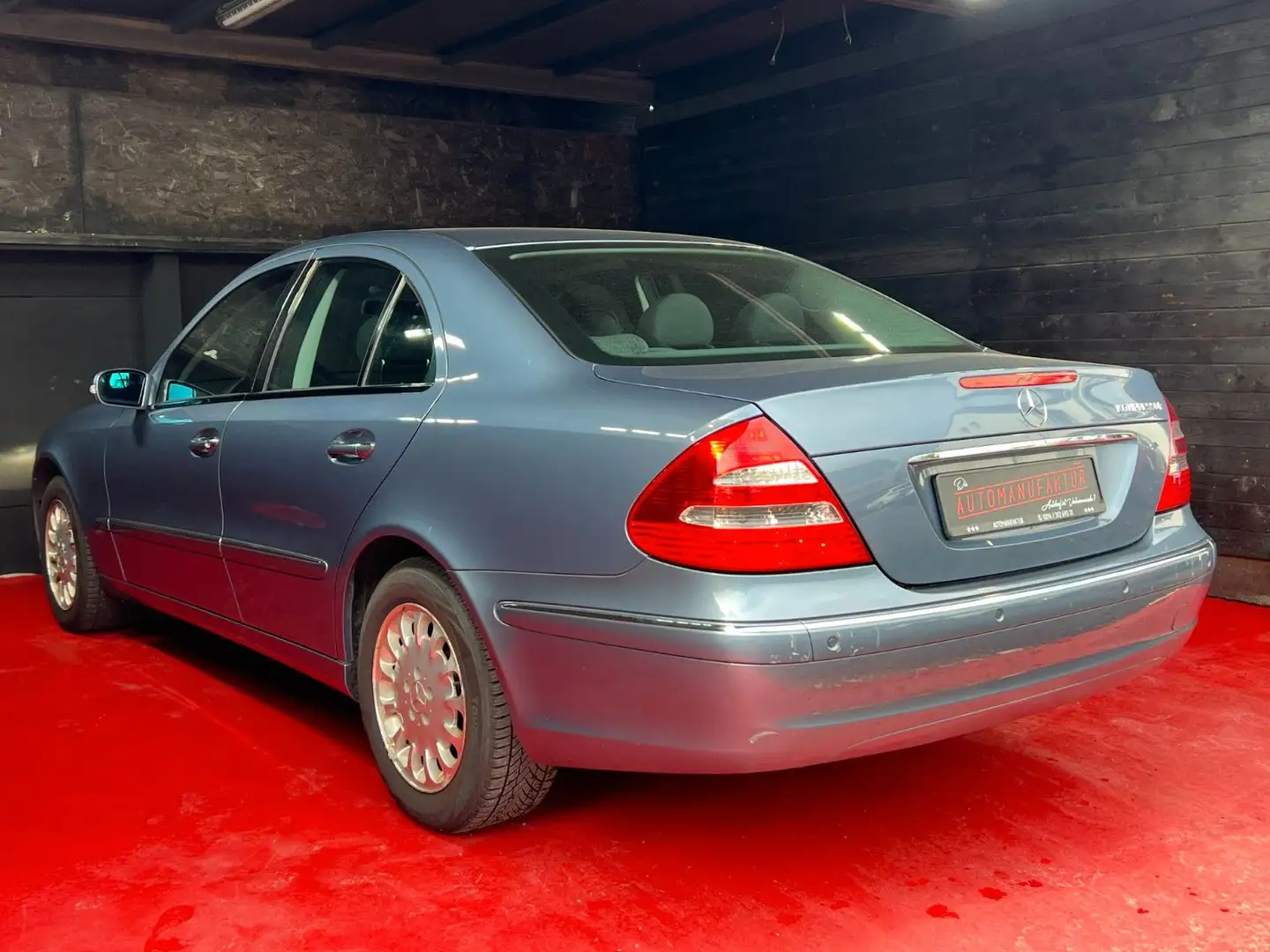 Mercedes-Benz E 200 E -Klasse Lim. E 200 Kompressor Azul - 2