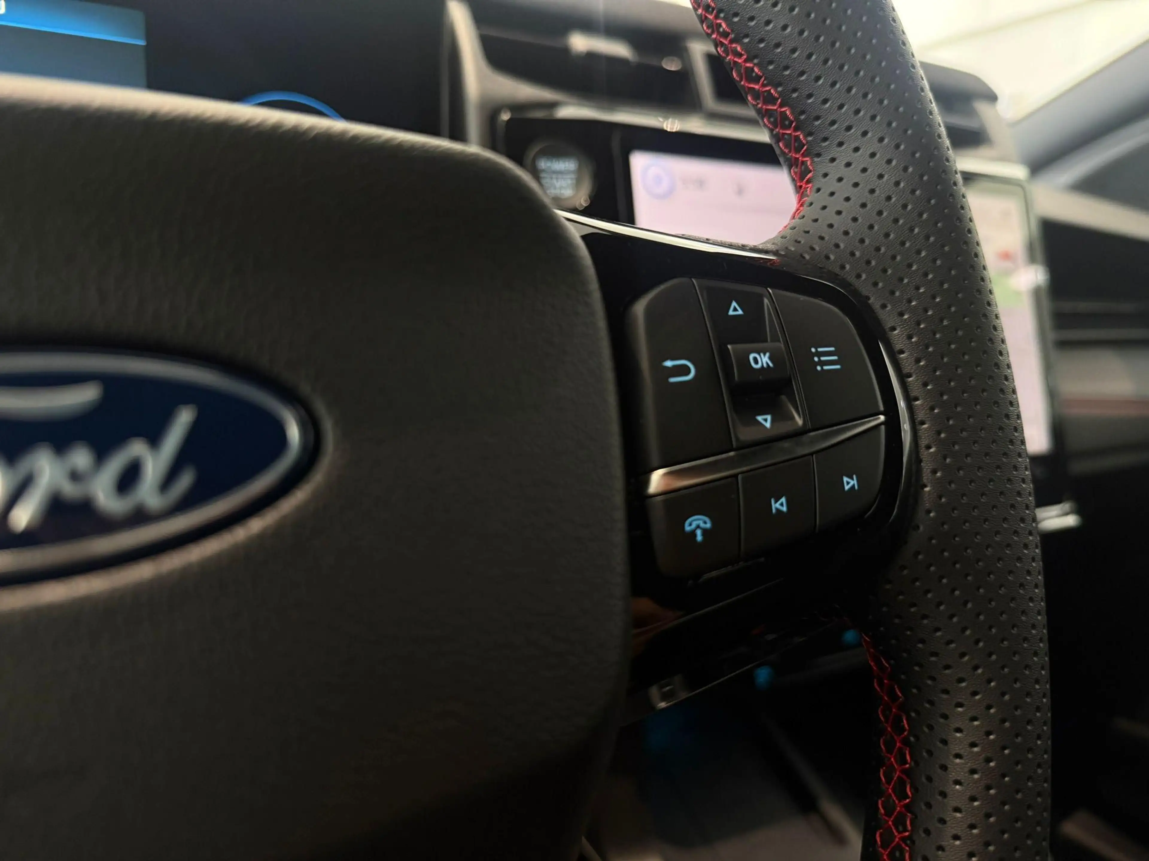 Ford Puma 1.0 EcoBoost Hybrid ST-Line X | WINTER PAKKET | AC — photo 14