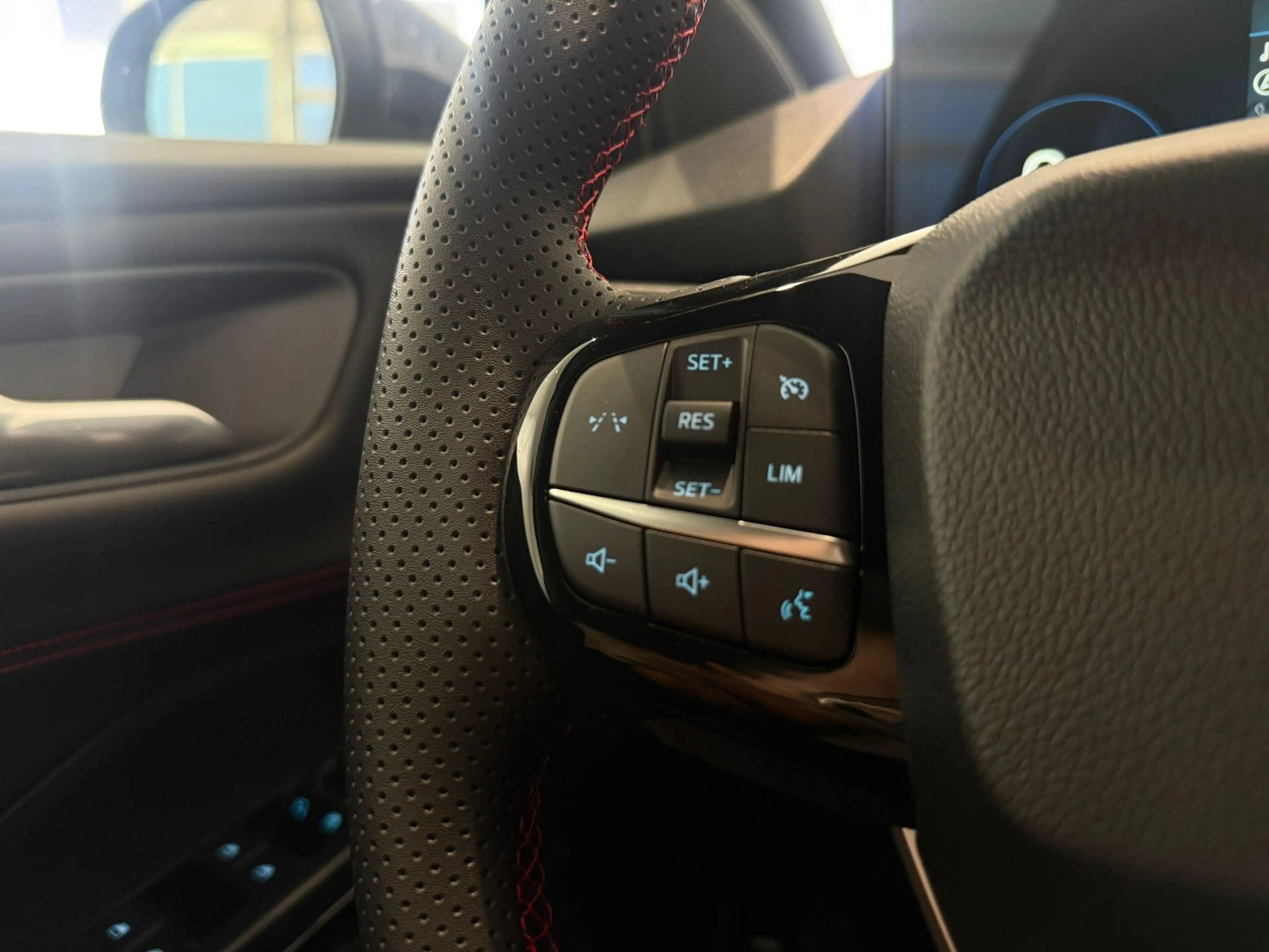 Ford Puma 1.0 EcoBoost Hybrid ST-Line X | WINTER PAKKET | AC — photo 13