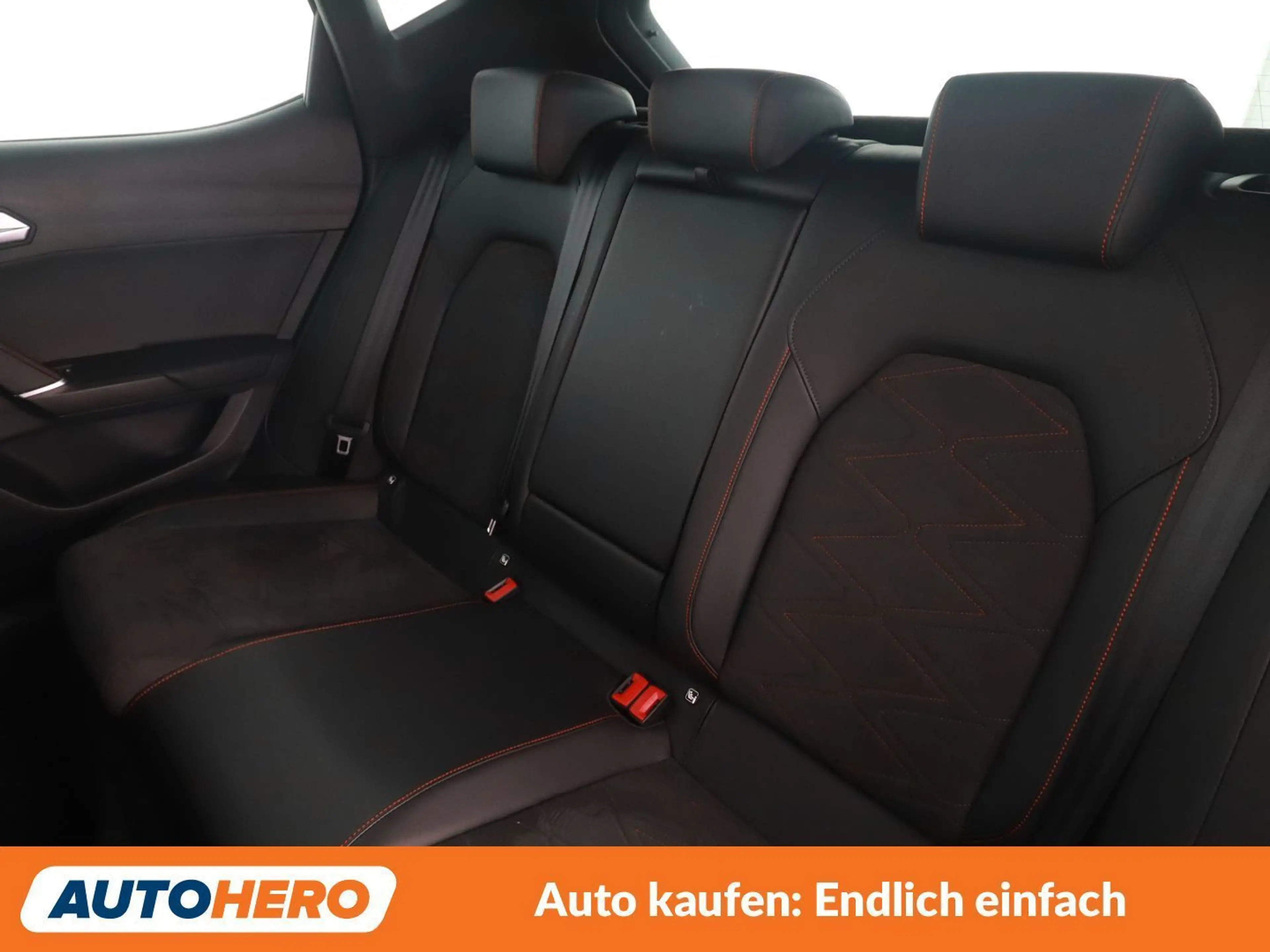 SEAT Leon e-Hybrid 1.4 TSI e-HYBRID FR — photo 14
