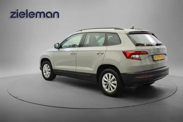 Skoda Karoq view 3