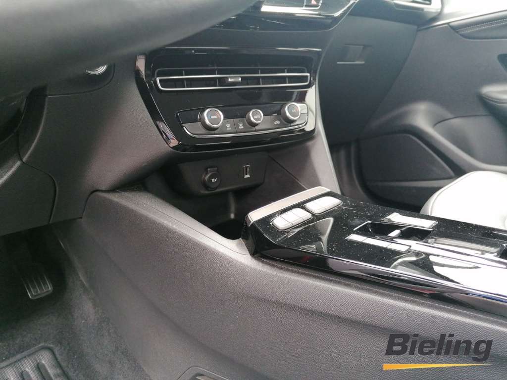 Opel Mokka E