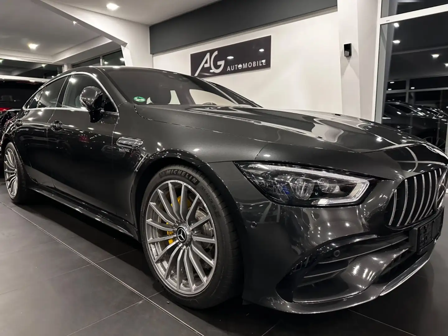 Mercedes-Benz AMG GT 53 *4Matic +*1.Hand*Distronic*Head Up* Grijs - 1