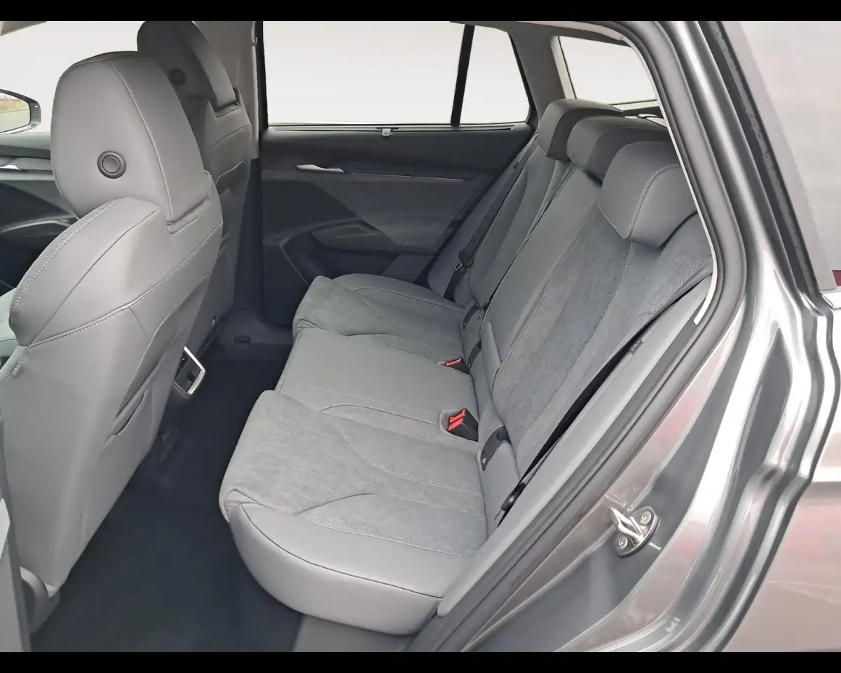 Skoda Enyaq, миниатюра 15