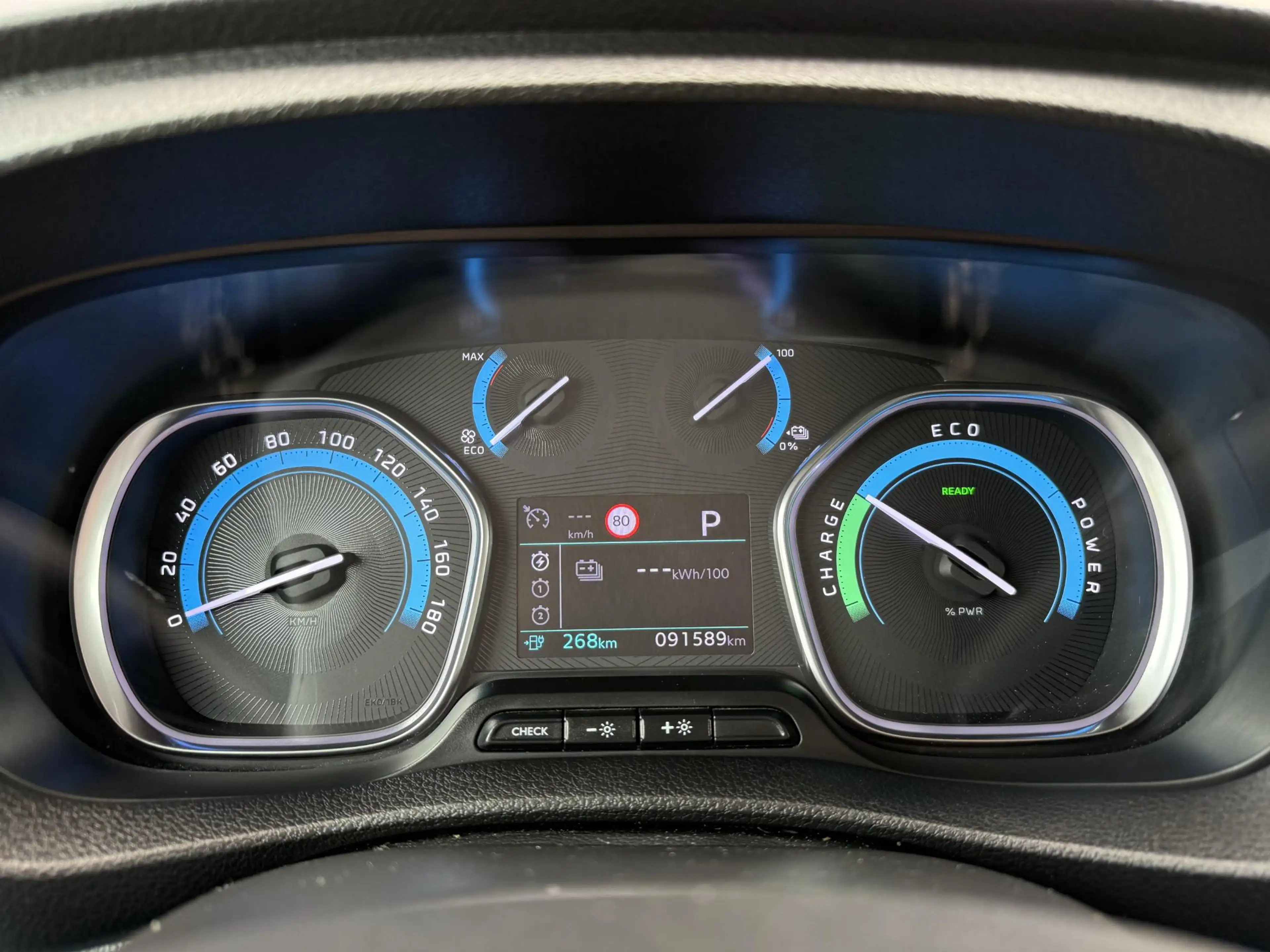 Opel Vivaro-e L2H1 Innovation 75 kWh Longrange SOH 91% Snellader — photo 11