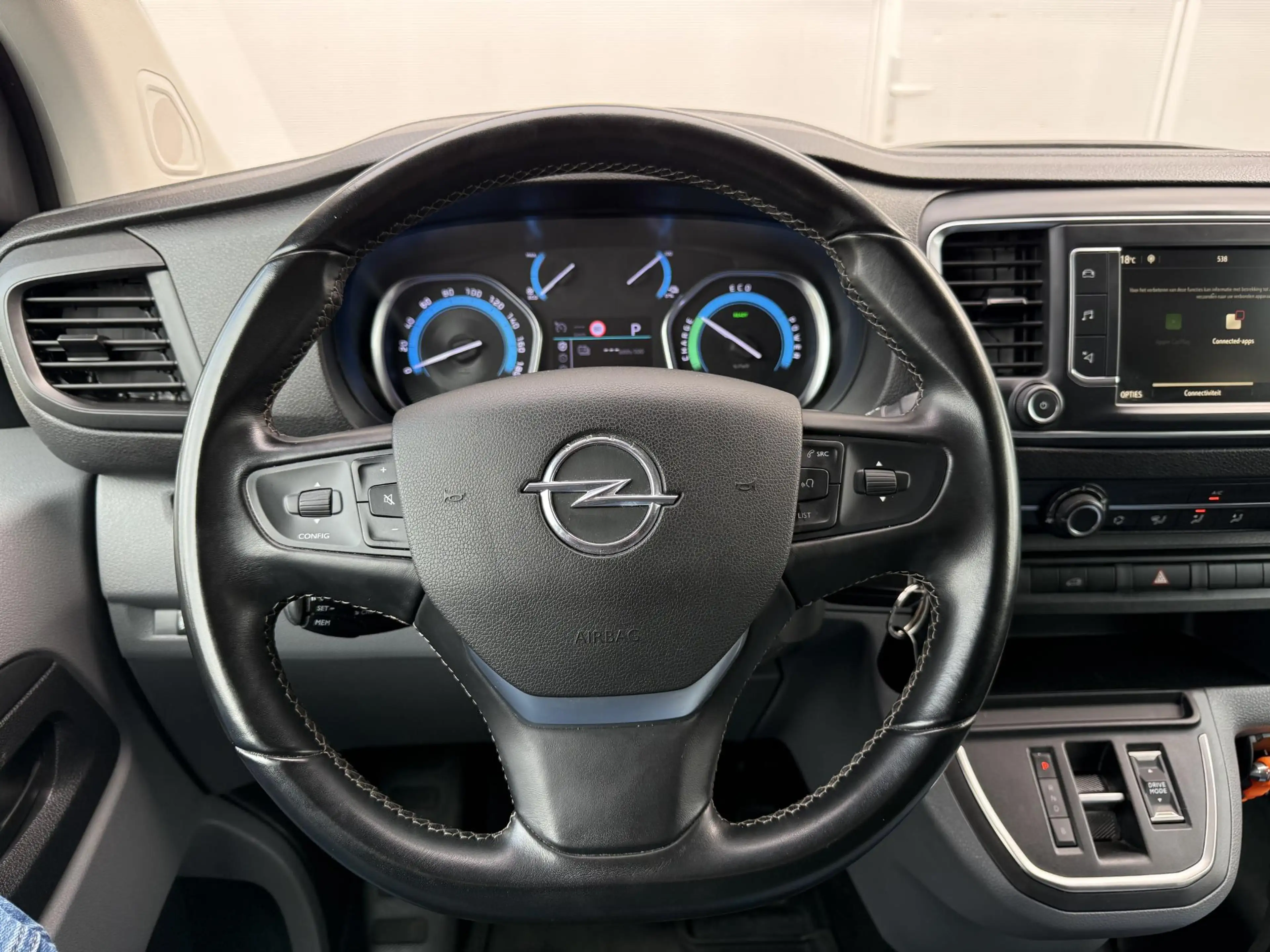 Opel Vivaro-e L2H1 Innovation 75 kWh Longrange SOH 91% Snellader — photo 10