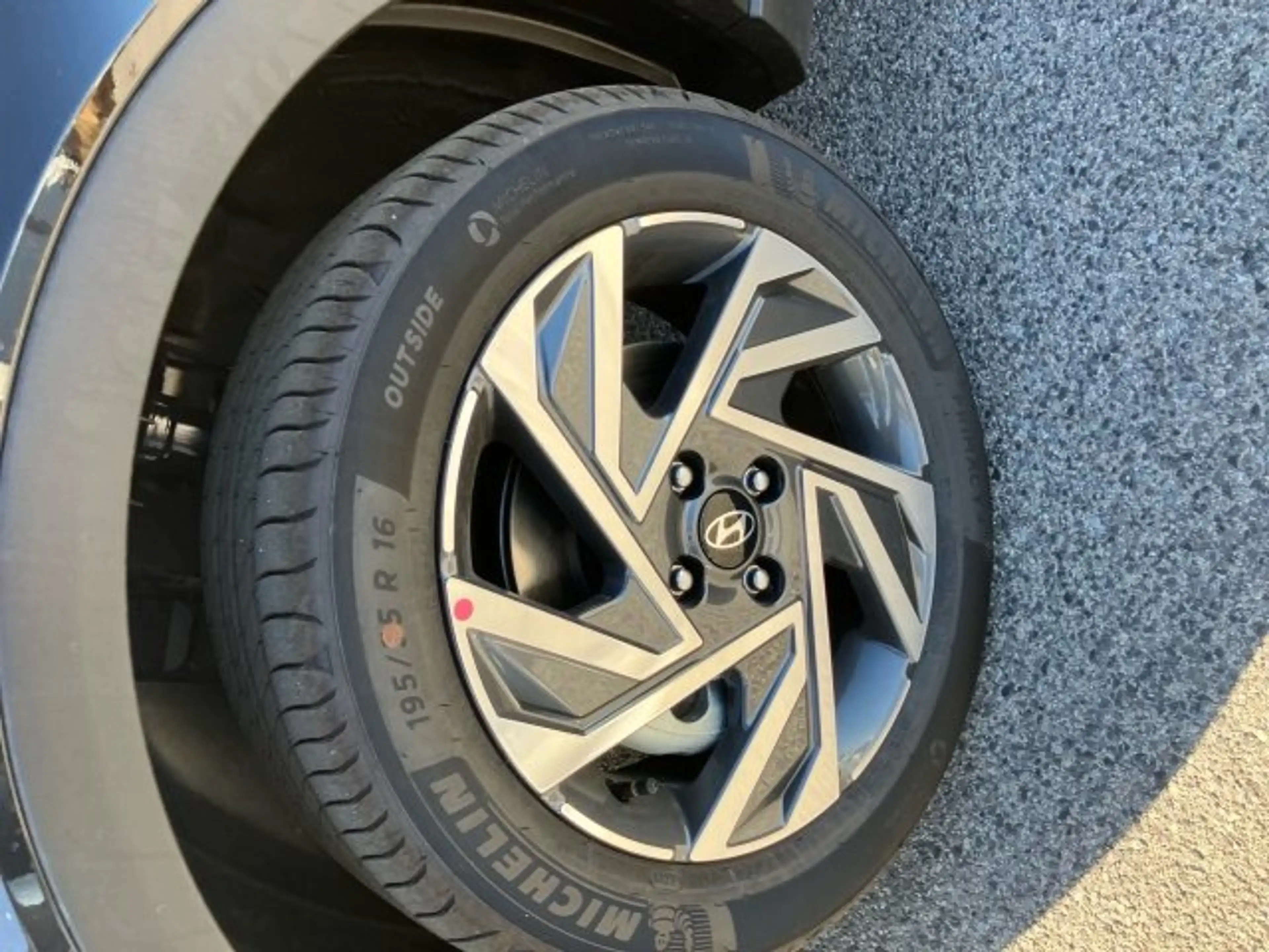 Hyundai BAYON Comfort Line 1.0 T-GDI — photo 8