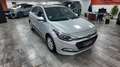 Hyundai i20 1.2 BD Essence Plateado - thumbnail 8
