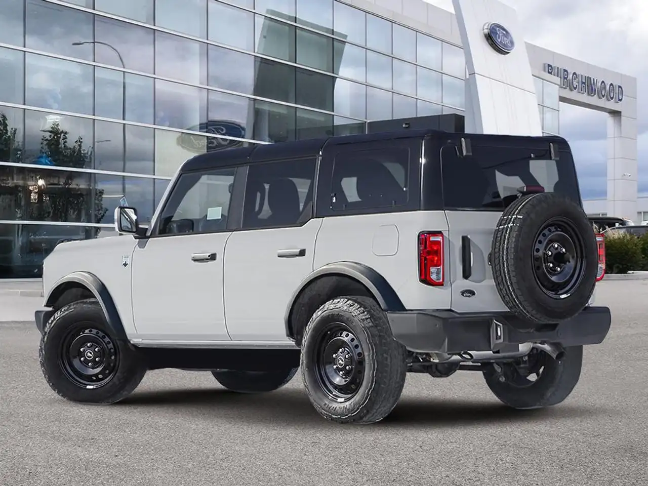 Ford Bronco снимка Ford Bronco