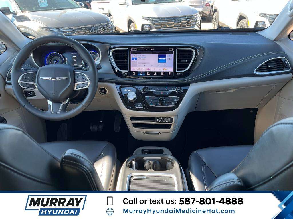 2023 Chrysler Pacifica