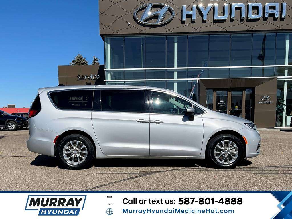 2023 Chrysler Pacifica