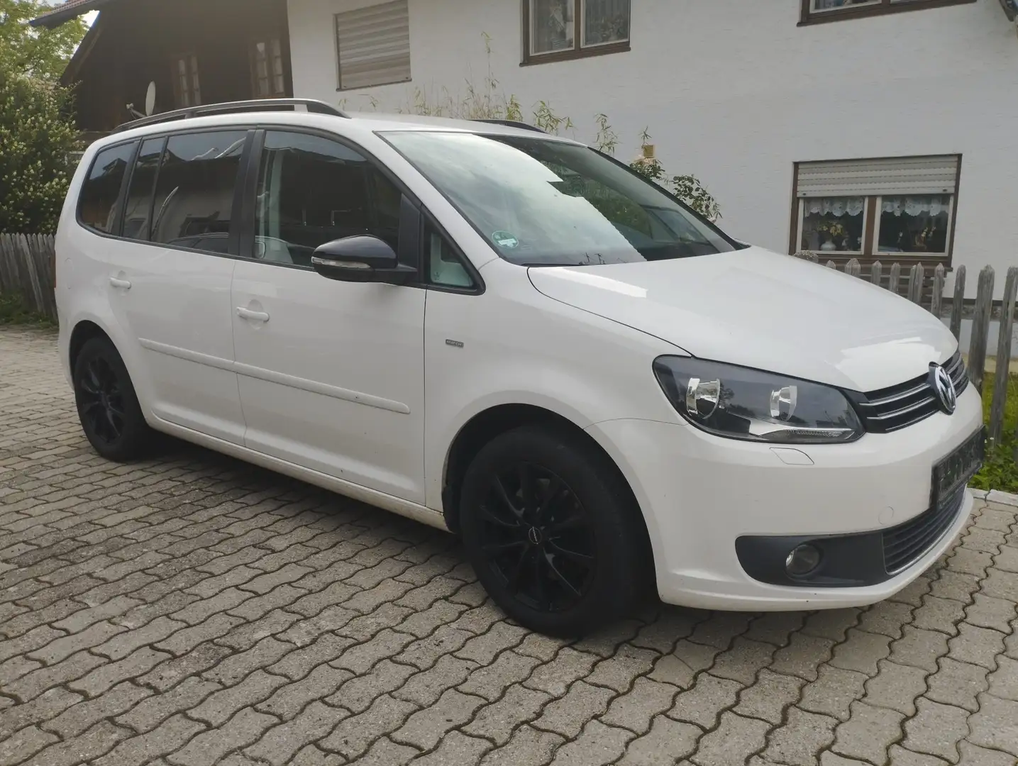 Volkswagen Touran 1.4 TSI DSG MATCH - 2