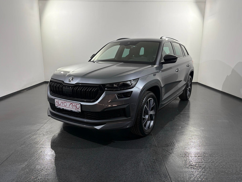 Skoda Kodiaq 2.0 TDI Sportline 4x4 DSG *AHK*LED*RFK*NAVI* — photo 2