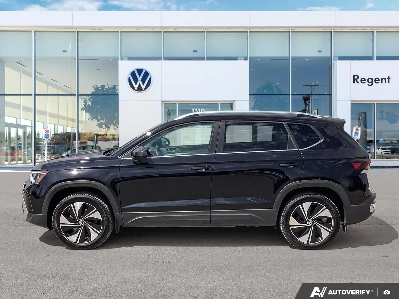 Volkswagen Taos снимка Volkswagen Taos