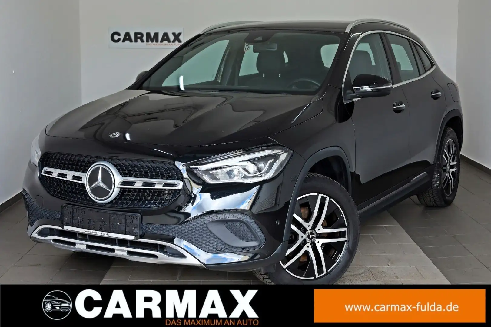 Mercedes-Benz GLA 200 d Leder,Navi,LED,Kamera,SH,Park-Paket Czarny - 1