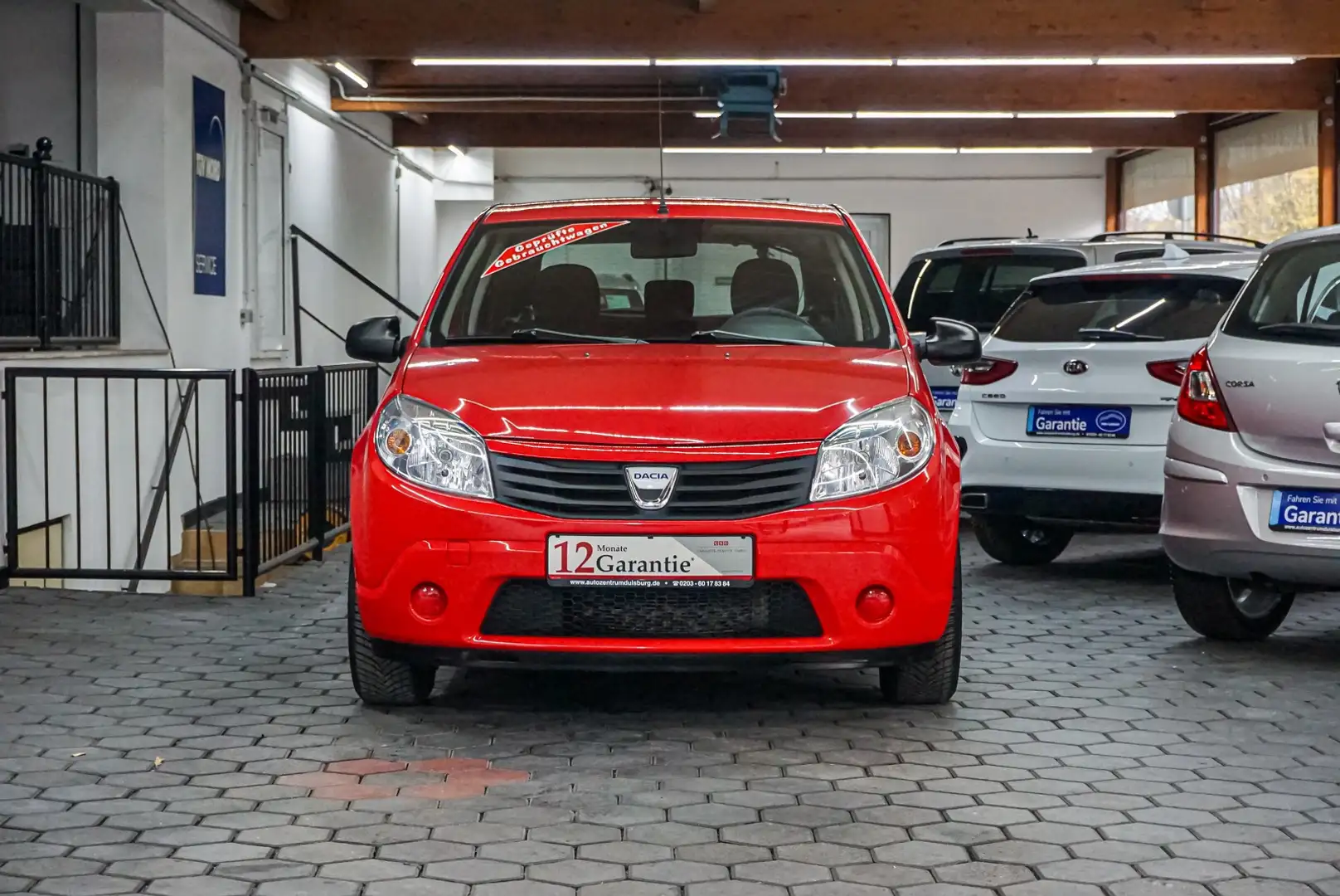 Dacia Sandero 1.2 16V 1.Hand Klima E-Fenster Tüv 04/2027 Rojo - 2