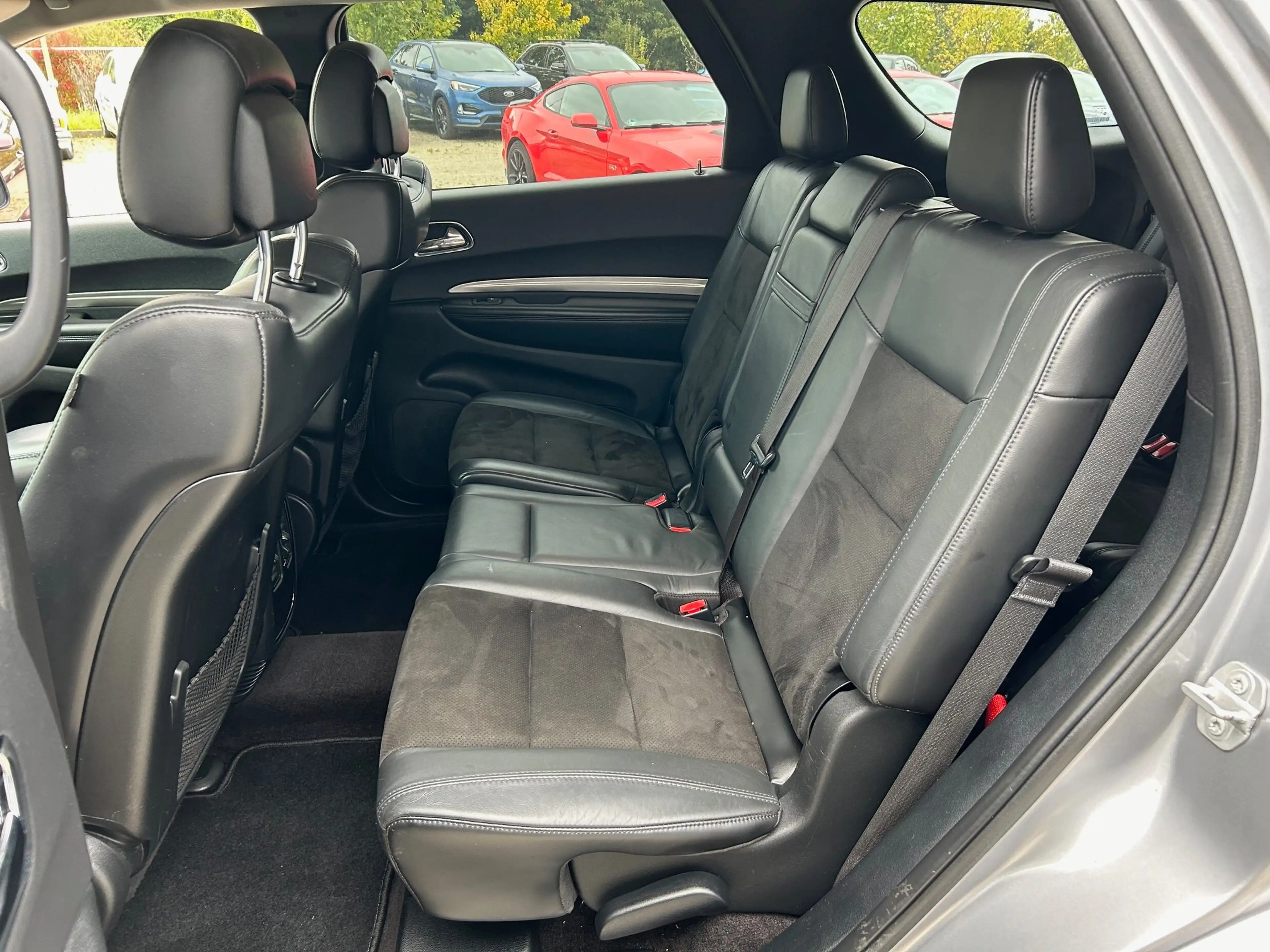 Dodge Durango SXT 3.6L V6 Leder Alu Sitzheizung Blind spot — photo 6
